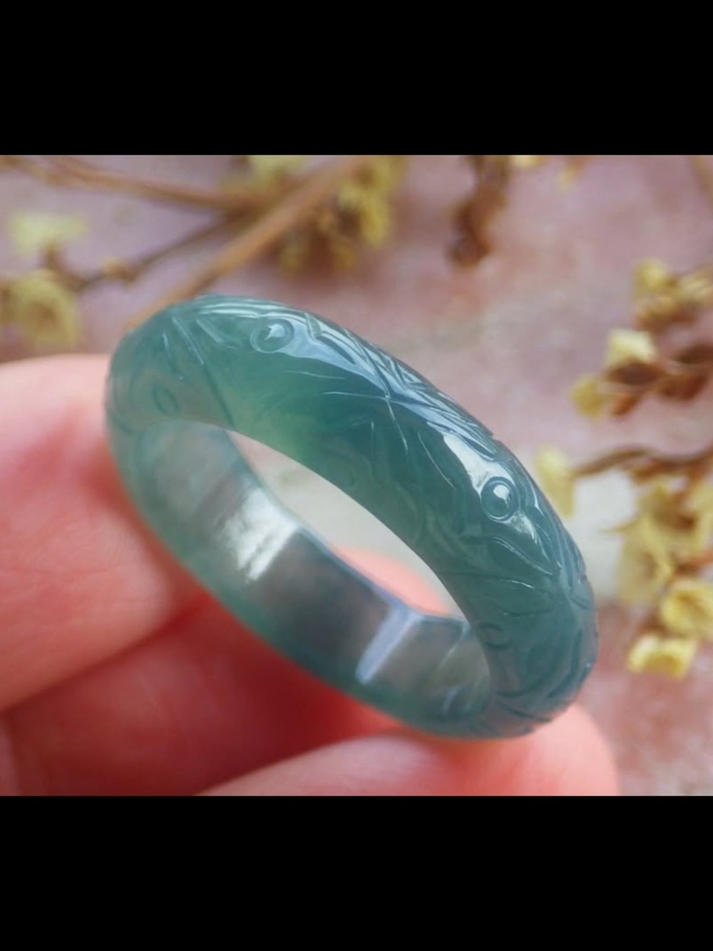 Certificate Jadeite Jade Green carved link ring size5.25